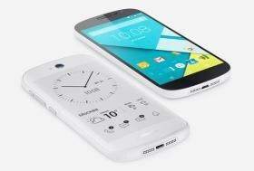 YotaPhone берет на цвет
